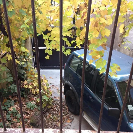 1 Via Stradelli Шале *